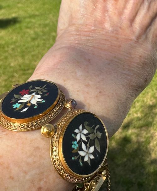 ANTIQUE VICTORIAN PIETRA DURA BRACELET IN 18CT GOLD - ADDITIONAL PHOTO 6