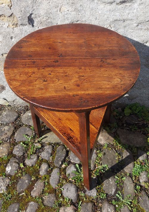 18th Century Elm Cricket Table.