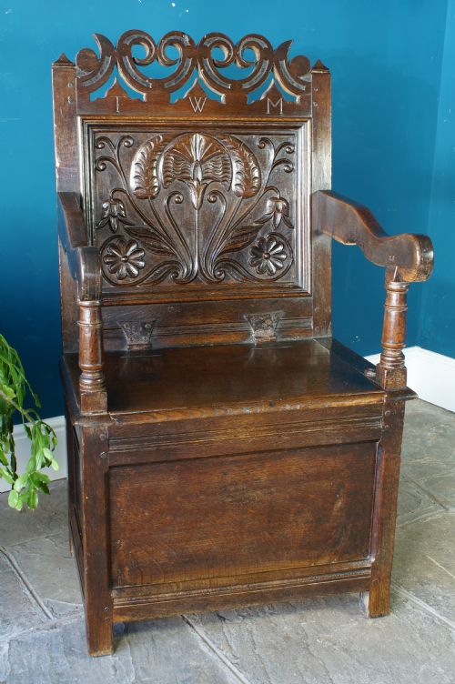 Superb 17th Century Box Seat Lancashire Armchair.