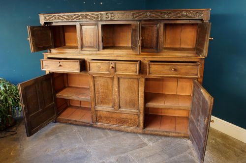 LARGE 18TH CENTURY OAK COURT CUPBOARD - ADDITIONAL PHOTO 9