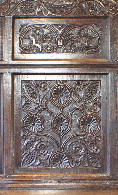 fig 1. An Exceptional 17th Century Oak Box Settle.
