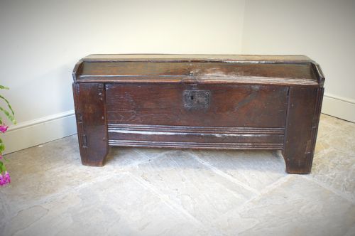 A 16th Century Boarded Oak Clamp-front Meal Chest or Ark, Welsh Borders, Circa 1550