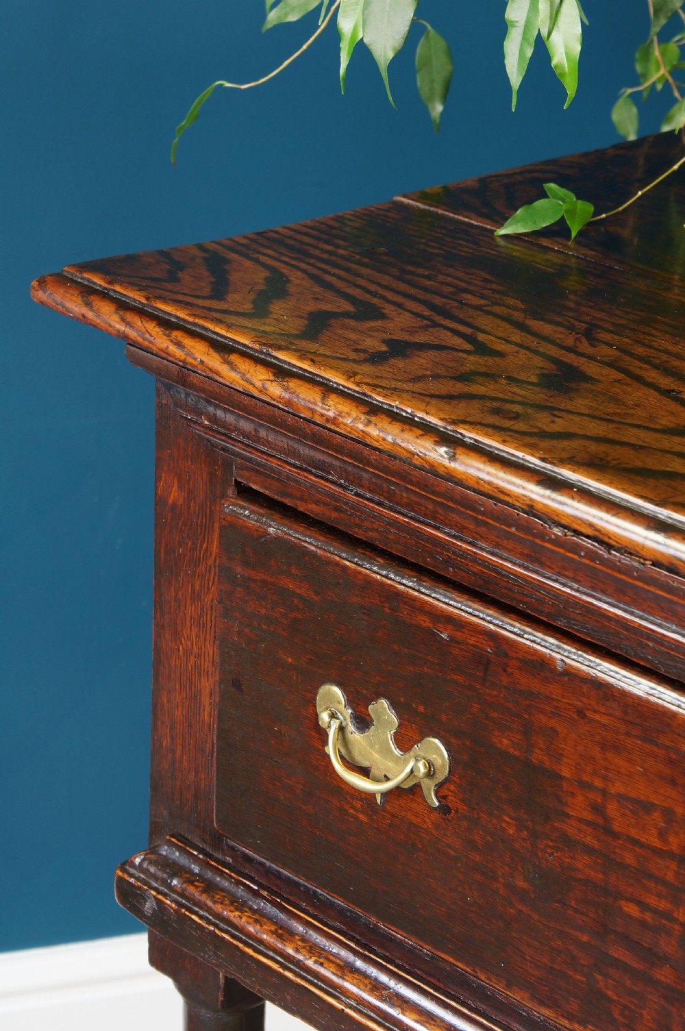 A good early 18th Century  Oak Dresser Base. View VIII
