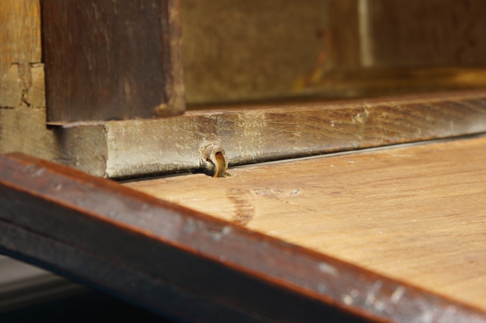 17th Century Oak Coffer. View VIII