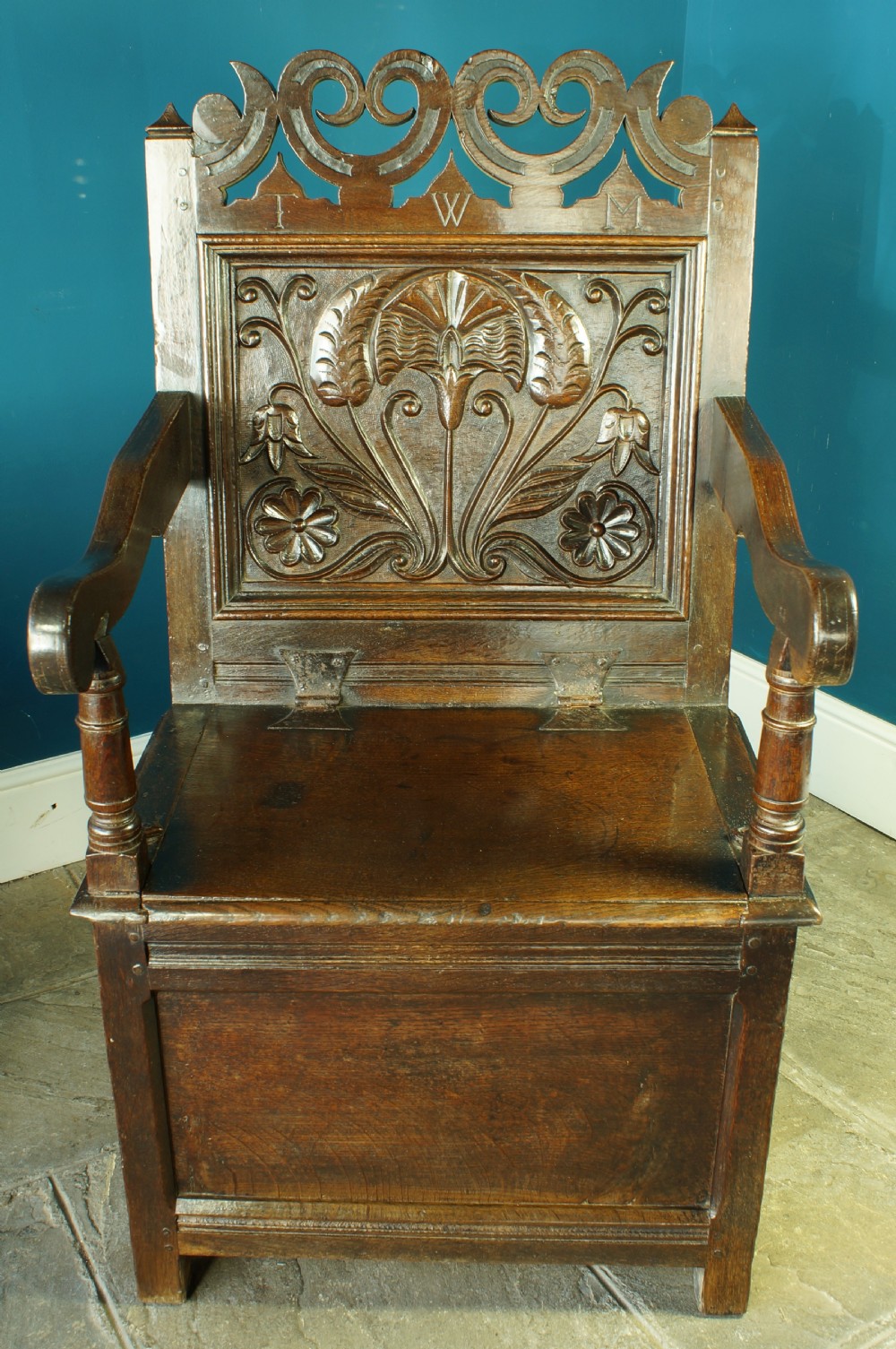 Superb 17th Century Box Seat Lancashire Armchair. View X