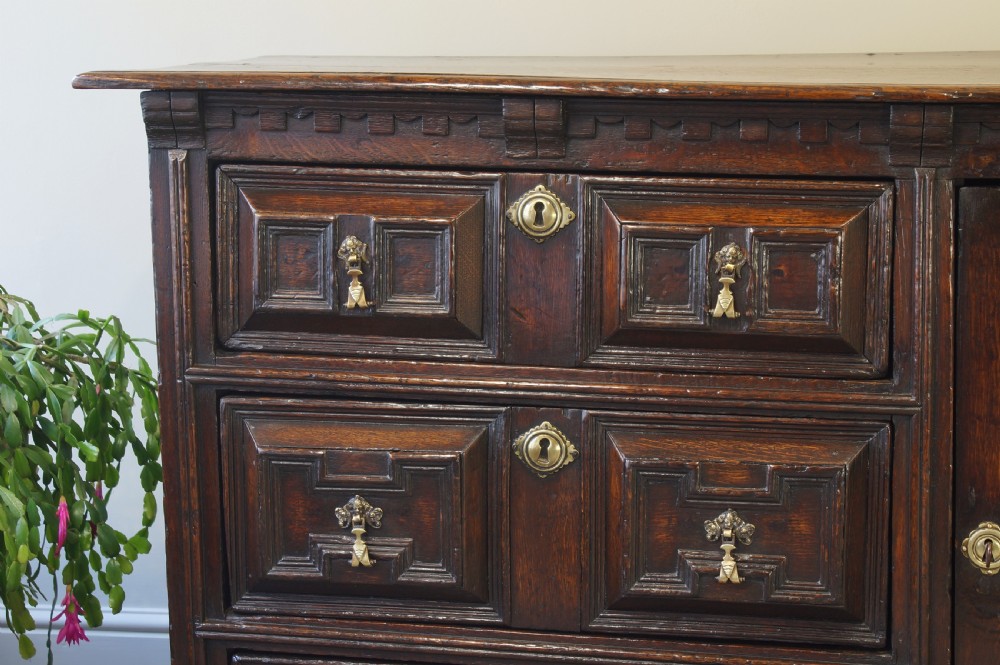 17th Century Oak Cushion Moulded Dresser Base. View VI