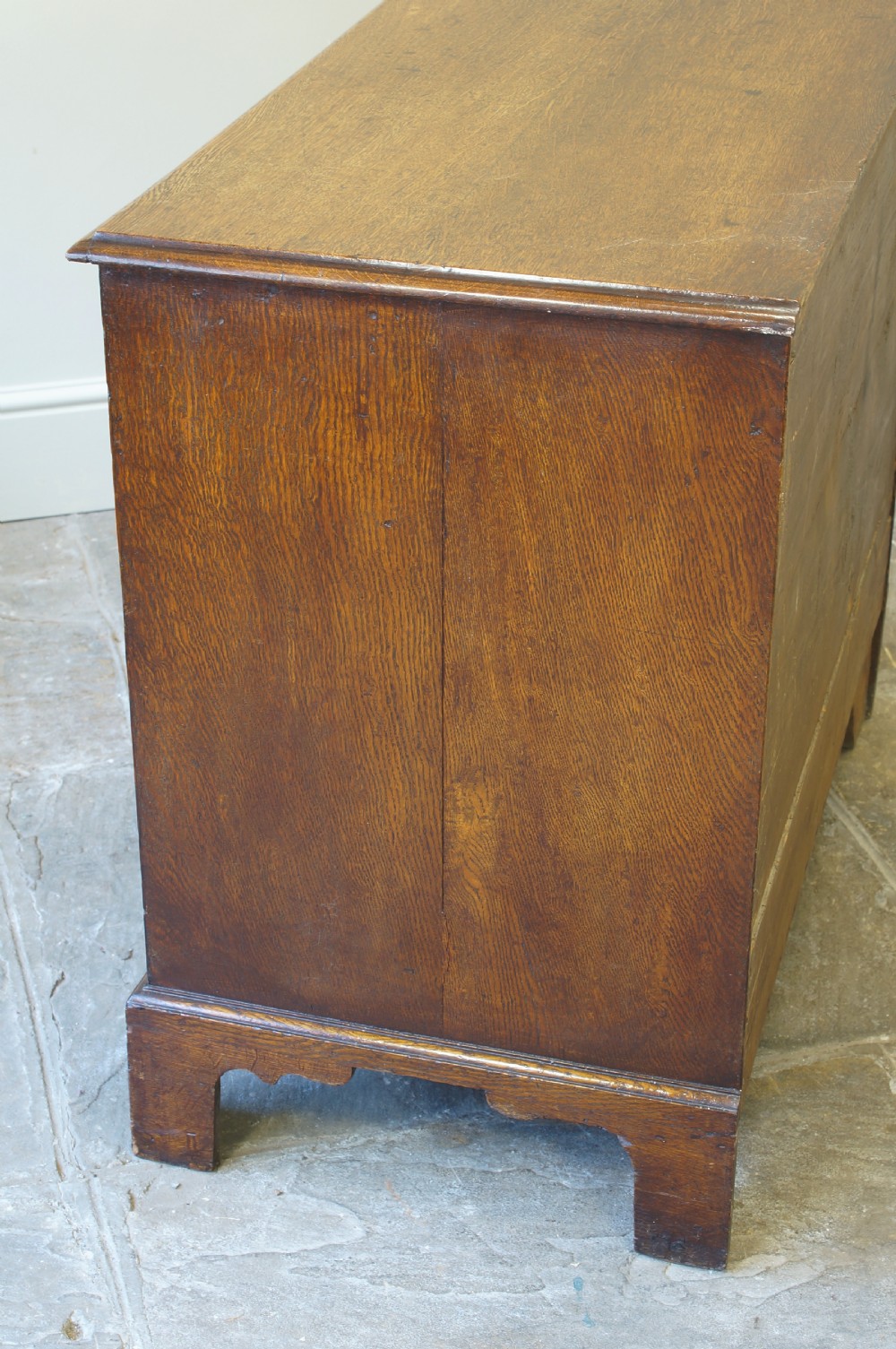 18th Century Oak Chest Of Drawers.  View VI