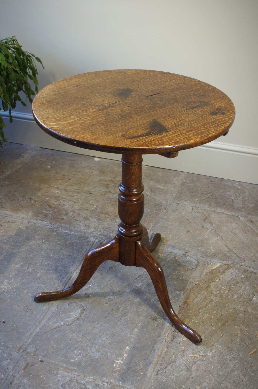 Georgian Oak Lamp or Wine Table.