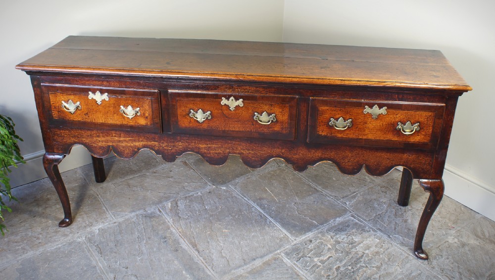 A Good 18th Century Oak Dresser Base. View XIV