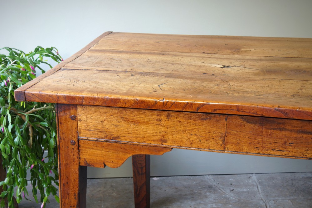 A Superb 18th Century Elm Farmhouse Table. View V