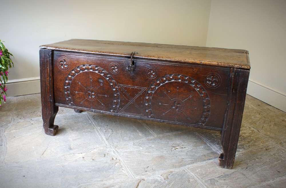 A Rare and Early 16th Century Welsh Oak Coffer. View XIII