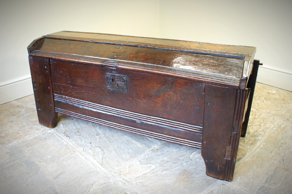 A 16th century boarded oak clamp-front meal chest or ark, Welsh Borders, circa 1550 View II
