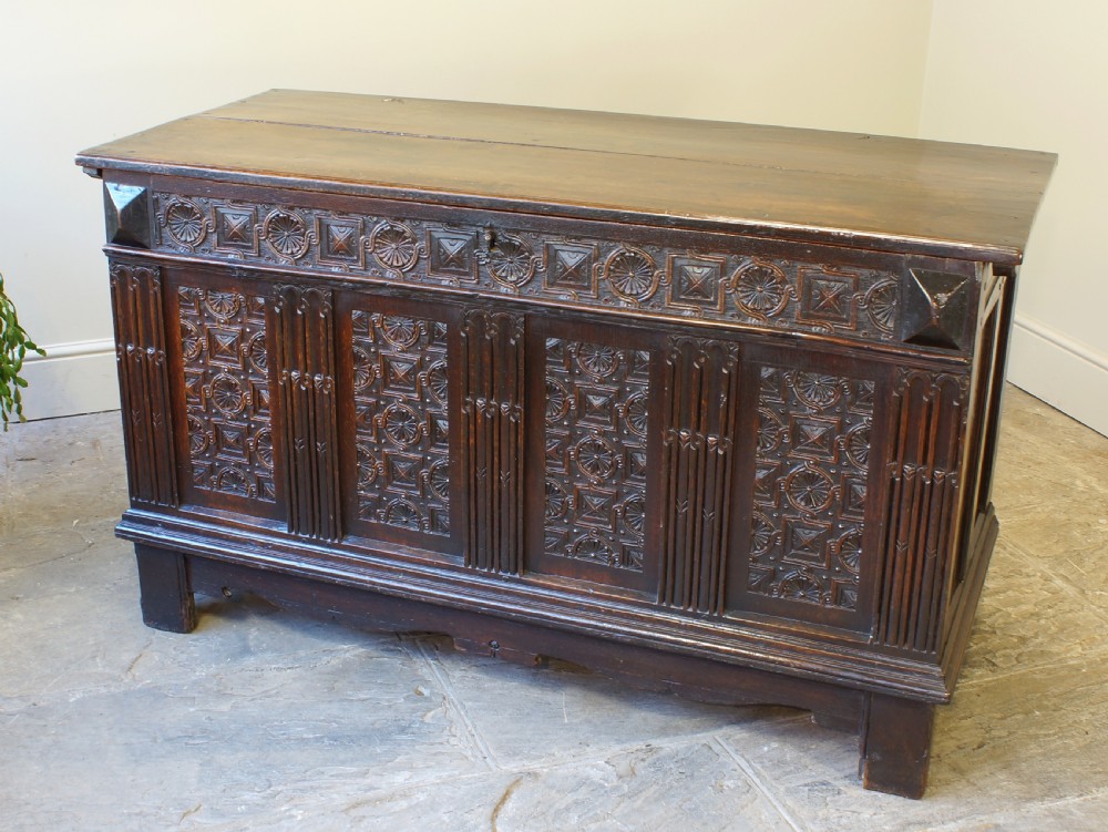 A Superb Late  Elizabethan 16th Century Oak Coffer. View VI