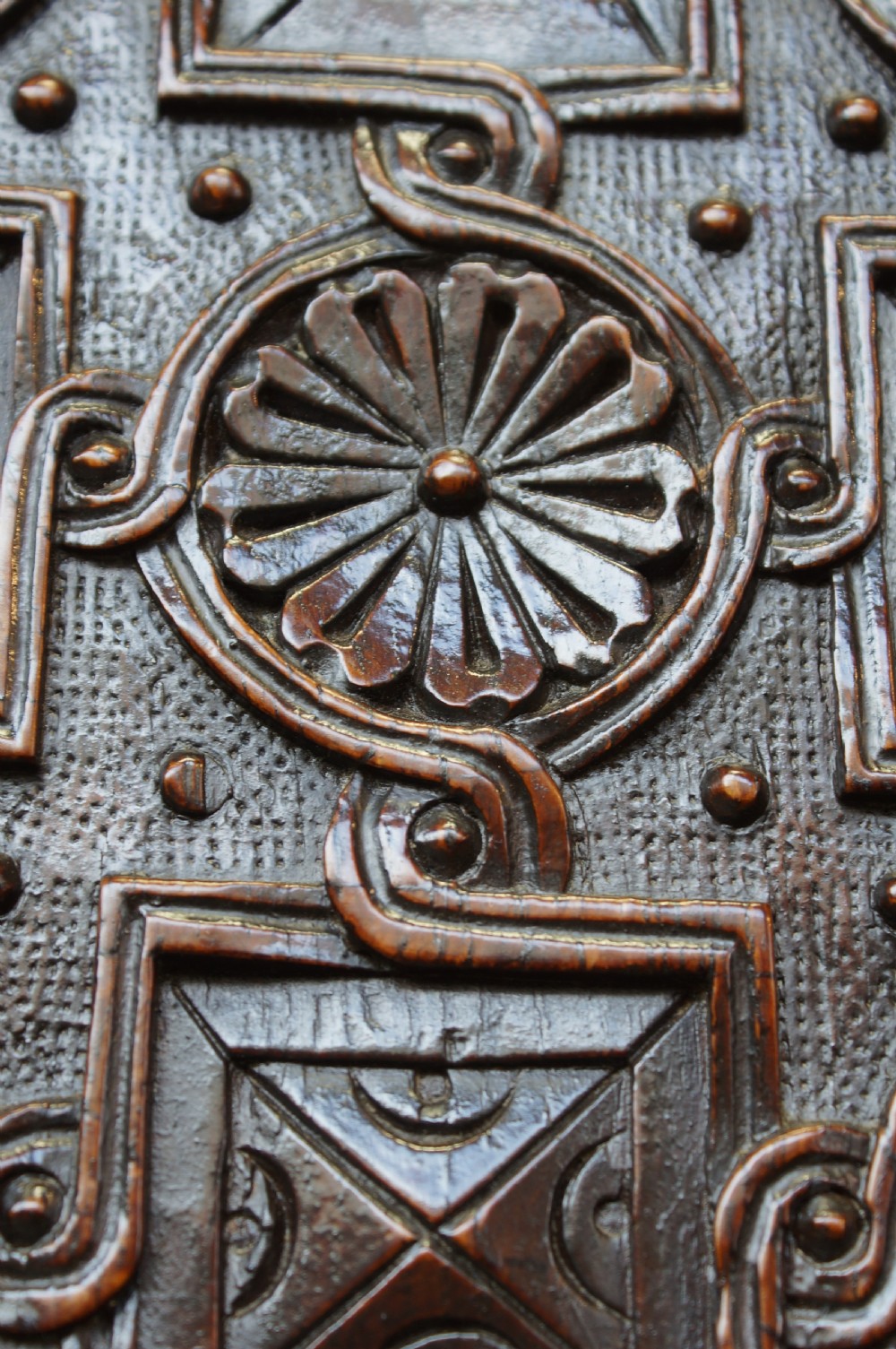 A Superb Late  Elizabethan 16th Century Oak Coffer. View XI