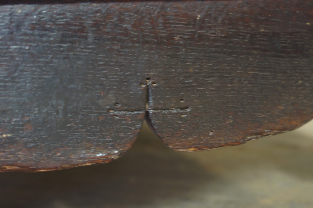 A Superb Late  Elizabethan 16th Century Oak Coffer. View XIII