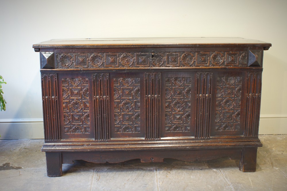 A Superb Late  Elizabethan 16th Century Oak Coffer. View XIV