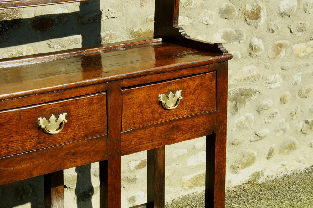 A Small Georgian Oak Potboard Dresser and Rack. View X