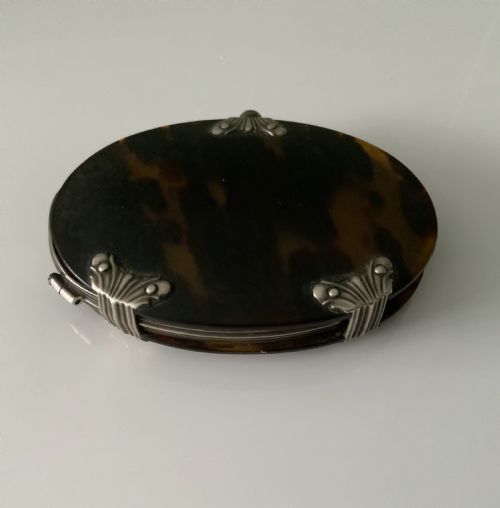 Georgian Silver & Tortoiseshell Magnifying Glass