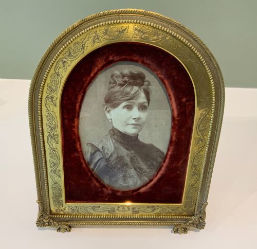 Top Quality Victorian Brass Photograph Frame
