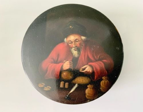 Papier-mâché- Snuff Box