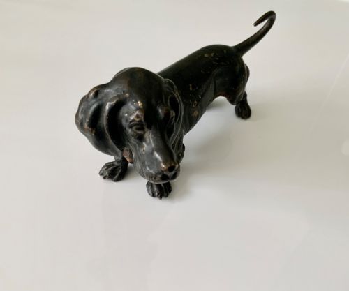 Bronze Cold Painted Hound Dog