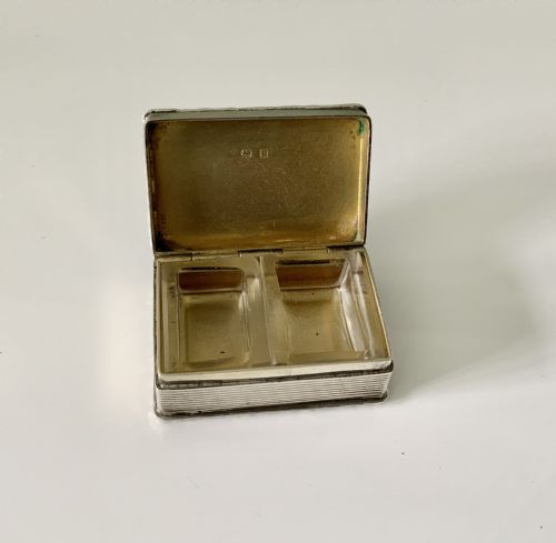 Top Quality Silver Box in the Georgian Style - 2 Small Glass Dishes