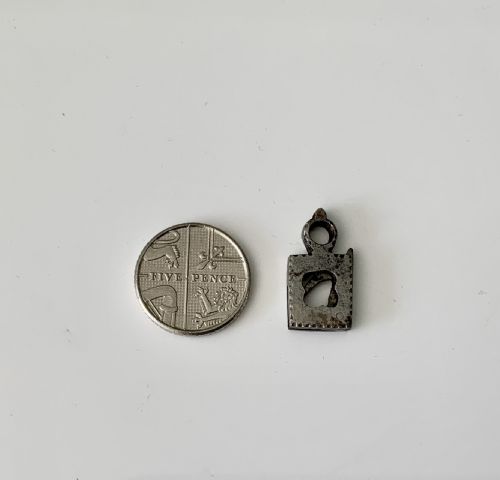 RARE 18TH CENTURY STEEL PENDANT WATCH HOOK - ADDITIONAL PHOTO 1