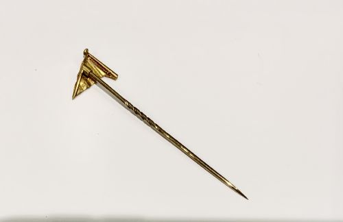 ROYAL VICTORIA YACHT CLUB 18CT GOLD STICK PIN - ADDITIONAL PHOTO 1