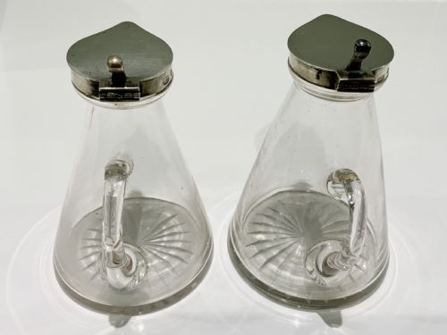 MATCHING PAIR OF SILVER WHISKY NOGGINS - ADDITIONAL PHOTO 1