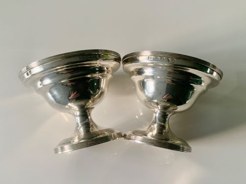 PAIR OF GEORGIAN SILVER PEDESTAL DISHES GILT INTERIOR - ADDITIONAL PHOTO 1