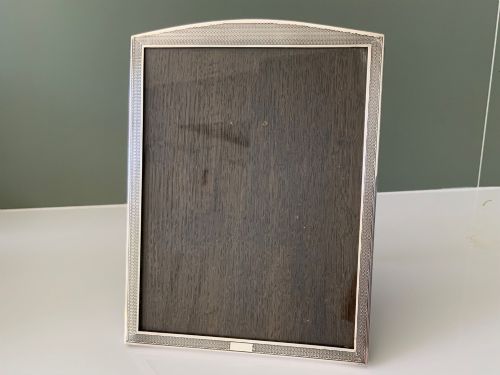 ART DECO SILVER PHOTOGRAPH FRAME