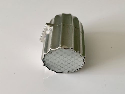 RARE CHESTER SILVER VINAIGRETTE UNUSUAL SHAPE - ADDITIONAL PHOTO 2