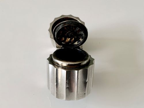 RARE CHESTER SILVER VINAIGRETTE UNUSUAL SHAPE - ADDITIONAL PHOTO 7