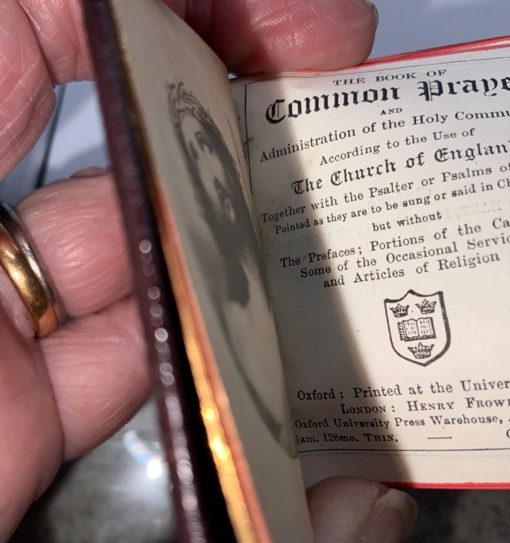 Sampson Mordan silver case & miniature common prayer book View VI