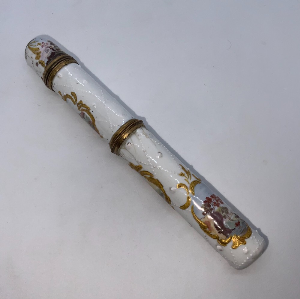 Bilston enamel sewing etui View II