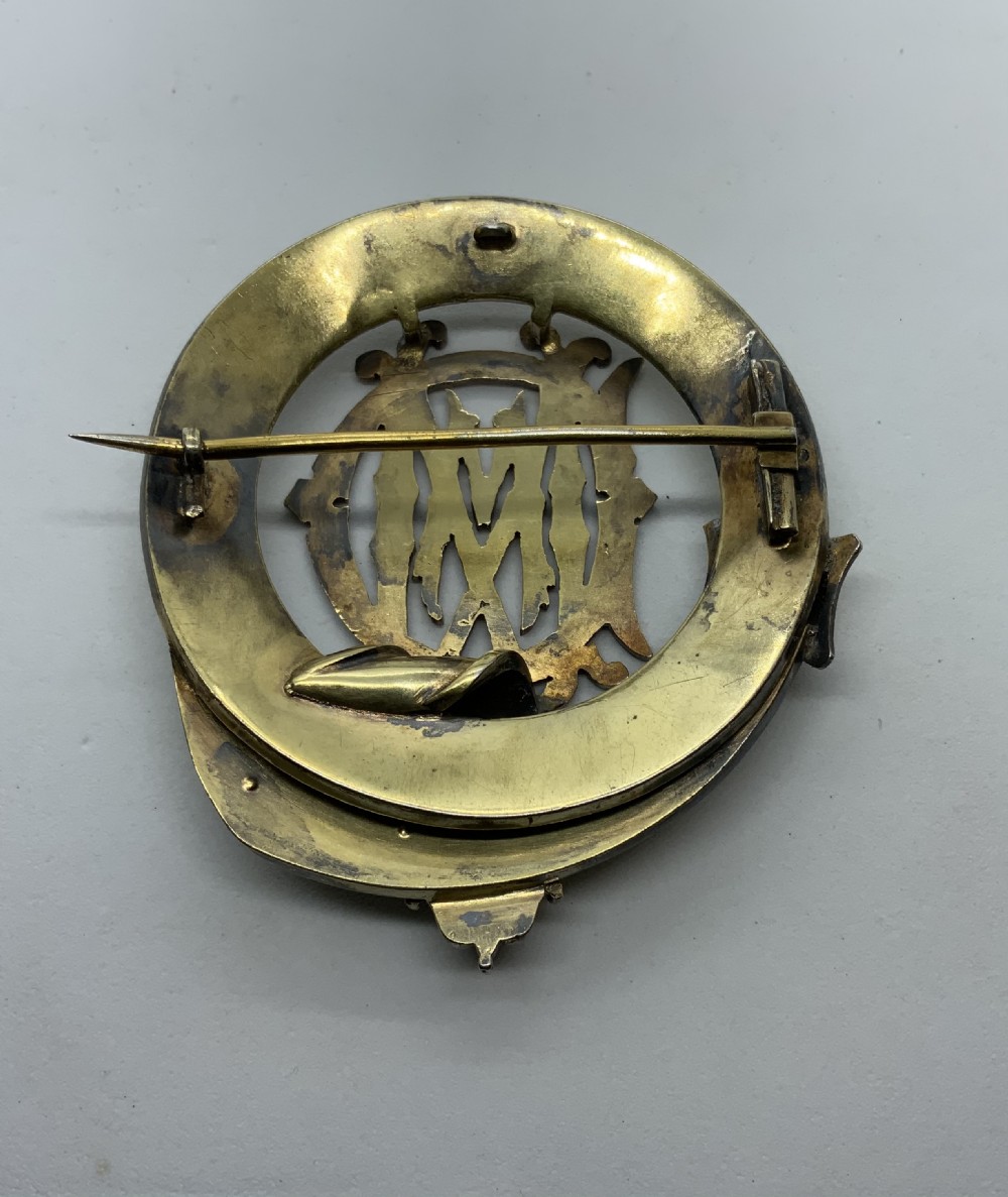 Silver gilt large Scottish clan badge View II