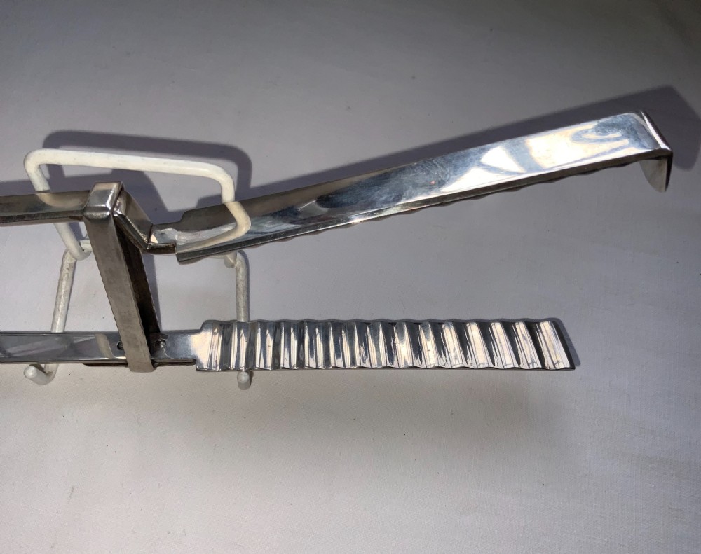 Georgian silver asparagus servers View VII