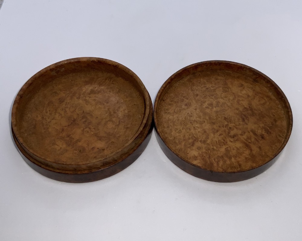 Burr yew box View IV