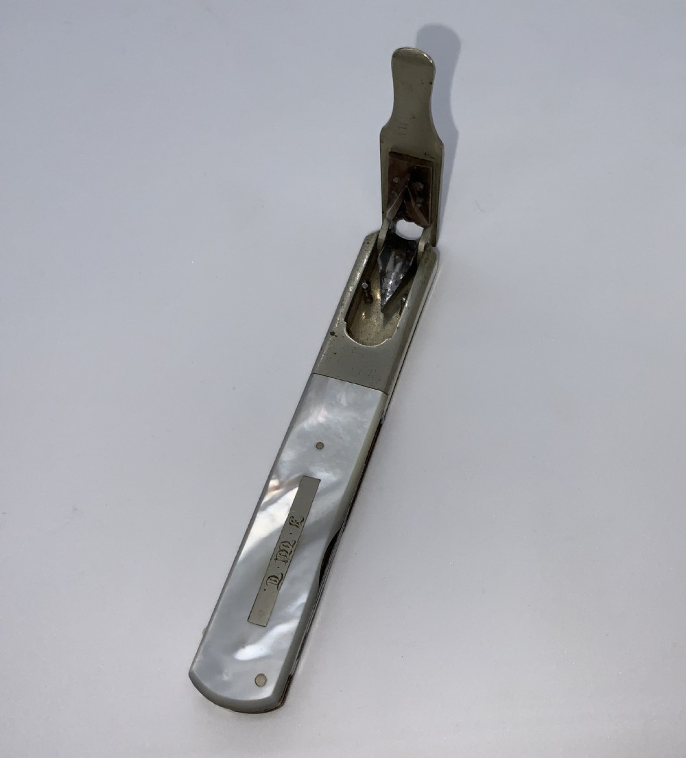 Mother of Pearl Quill Machine View V