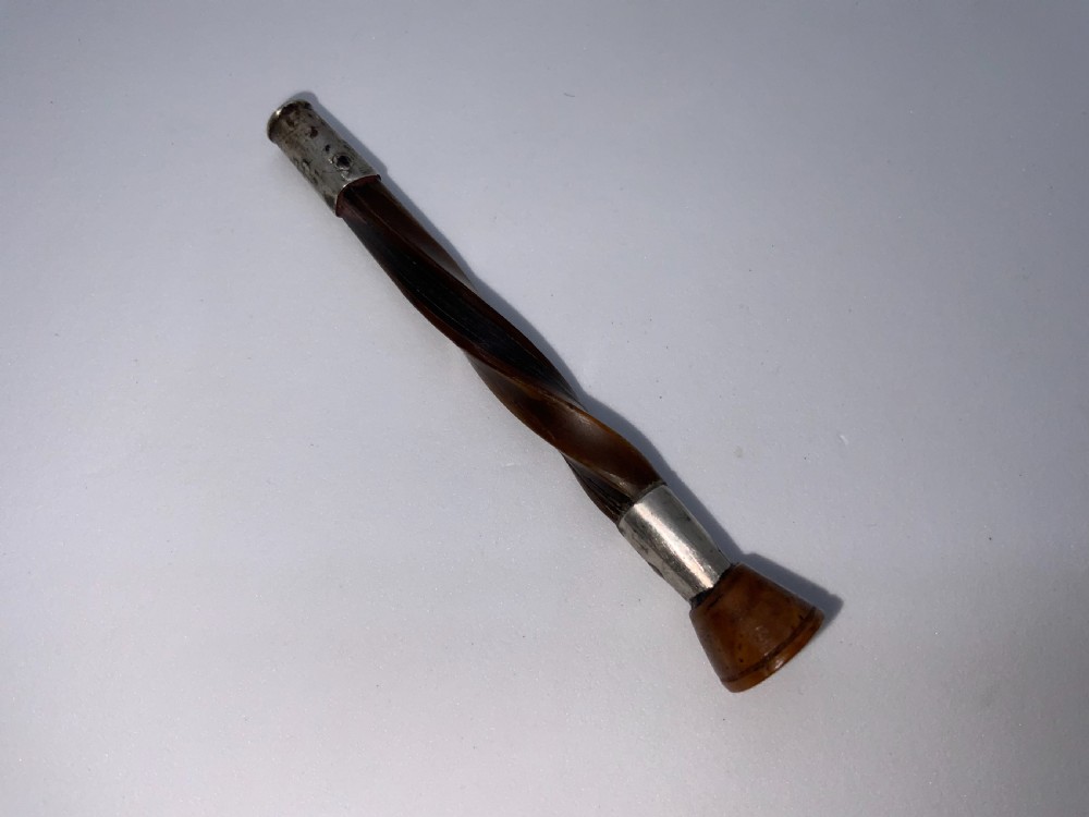 Baleen & Coquilla nut pipe tamper