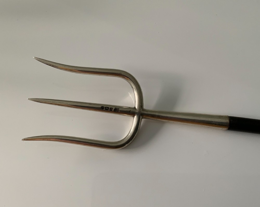 Edwardian silver toasting fork View IV