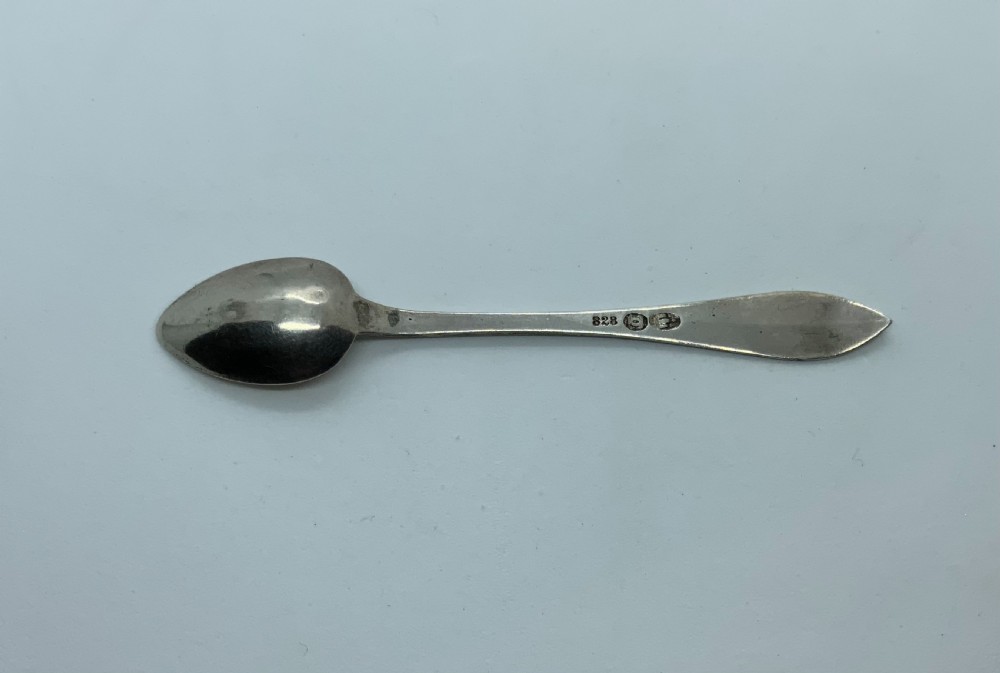 Danish early 19th century snuff spoon View II