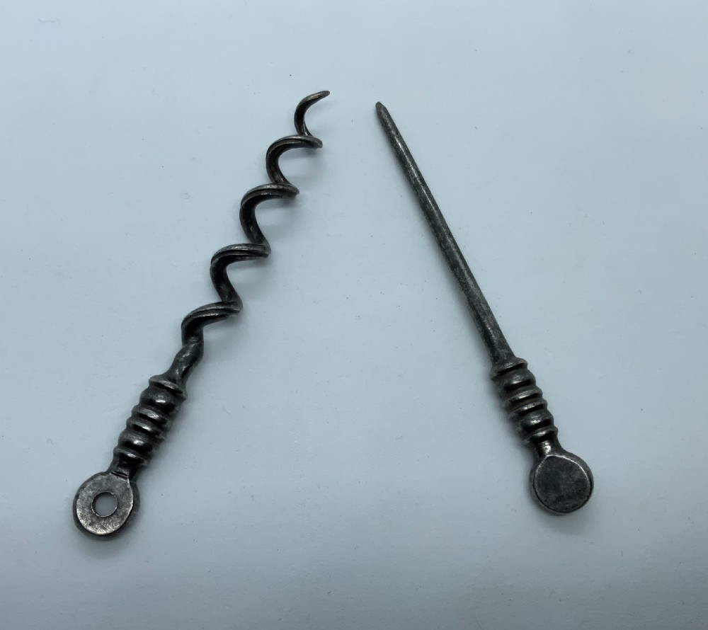 Georgian steel worm & peg corkscrew