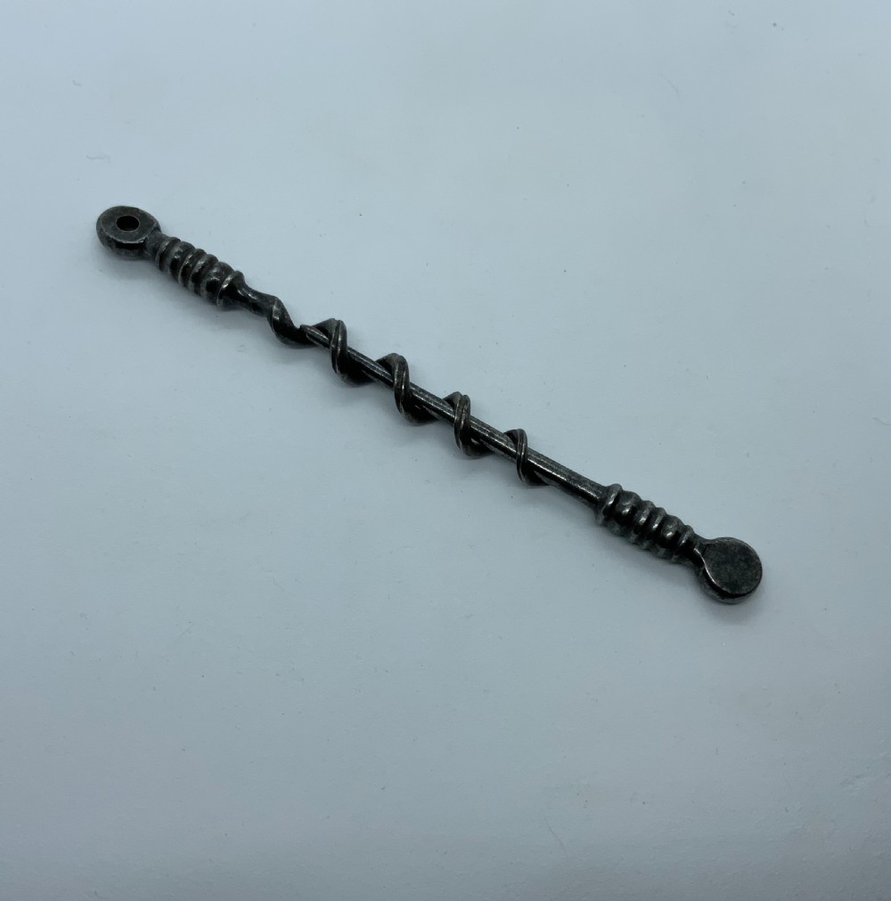 Georgian steel worm & peg corkscrew View II