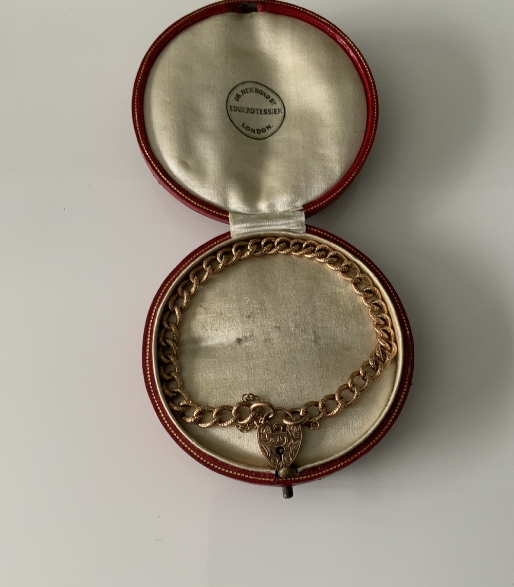 9ct gold bracelet