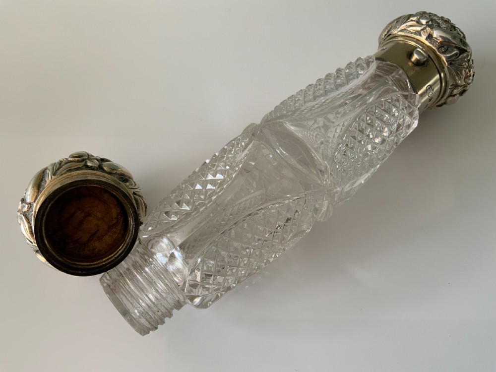 Double ended silver perfume bottle View IV