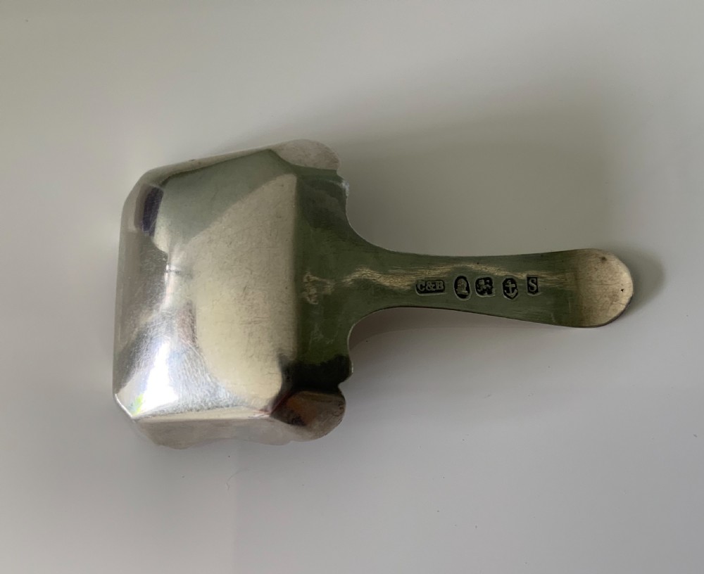Cox & Betteridge silver caddy spoon View III