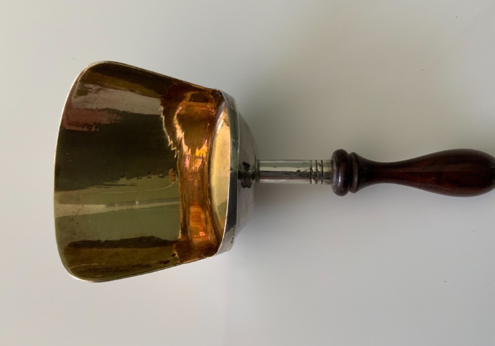Georgian silver caddy spoon turned wooden handle View II
