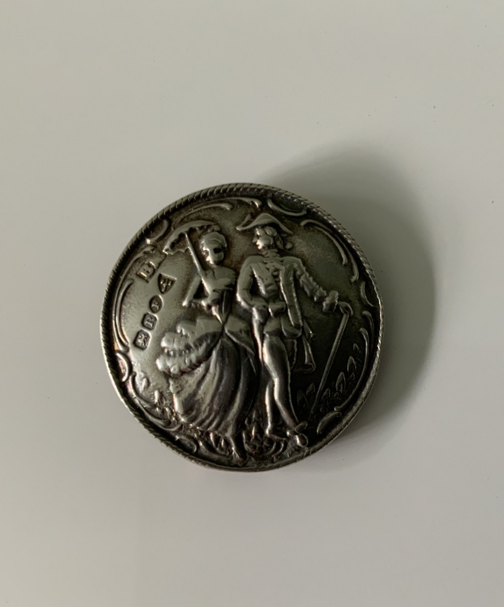 Chester silver buttons  View II