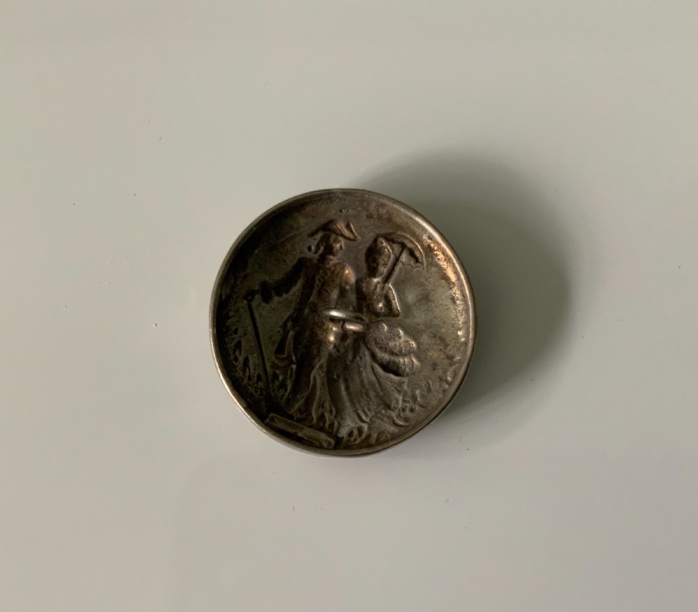 Chester silver buttons  View III